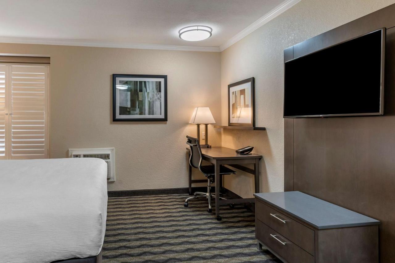 סאניוייל Best Western Silicon Valley Inn מראה חיצוני תמונה