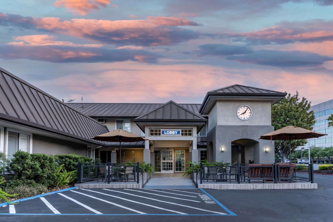 סאניוייל Best Western Silicon Valley Inn מראה חיצוני תמונה