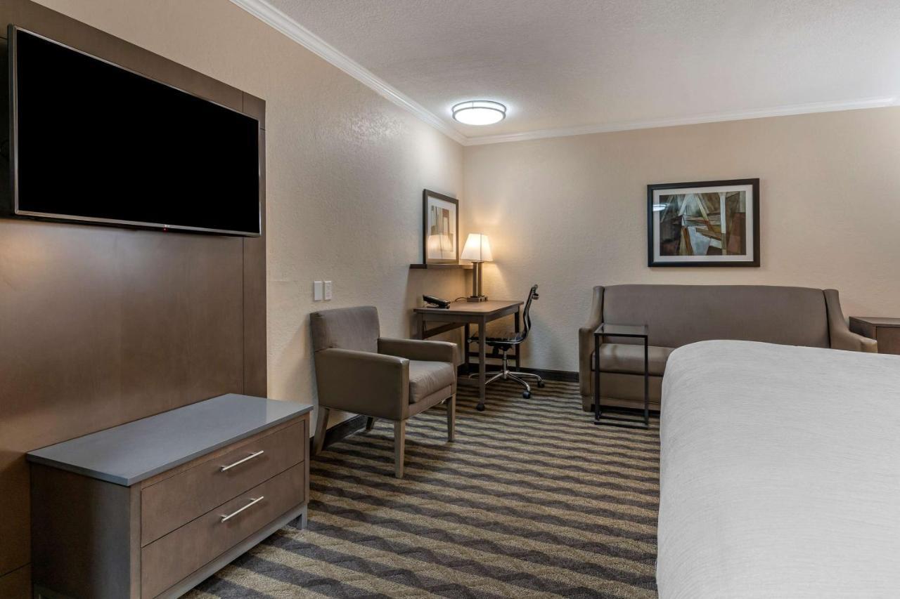 סאניוייל Best Western Silicon Valley Inn מראה חיצוני תמונה